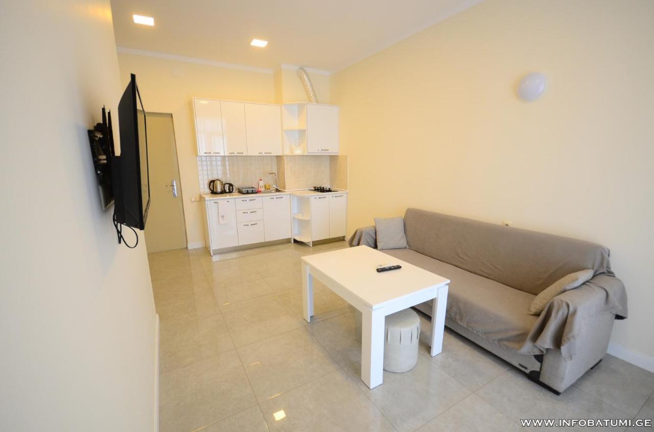 West Apartments Batumi Exteriér fotografie