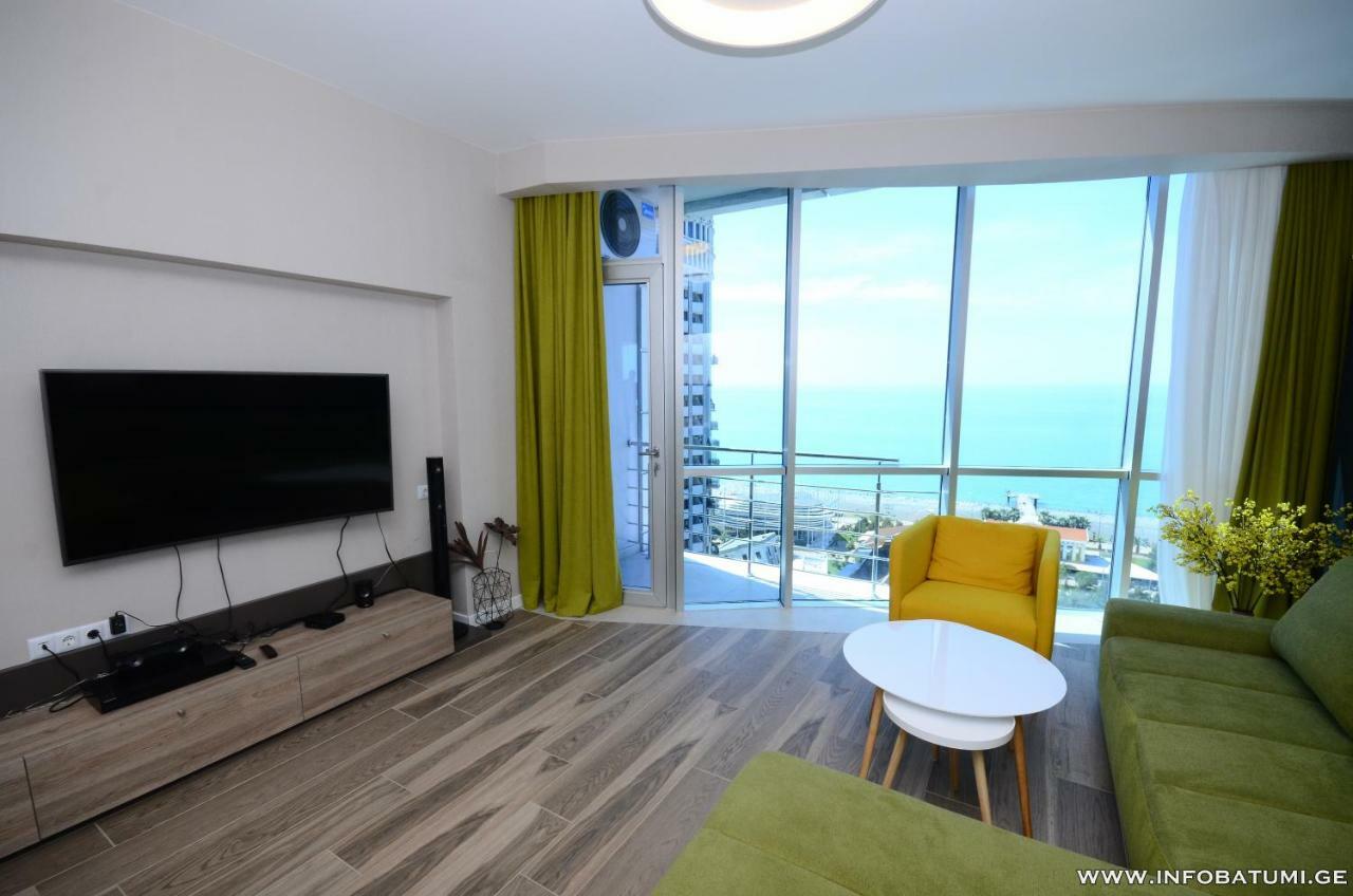 West Apartments Batumi Exteriér fotografie