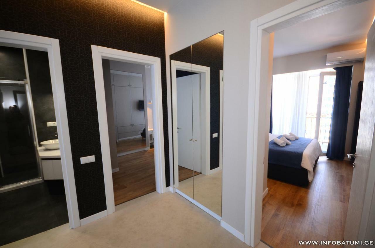 West Apartments Batumi Exteriér fotografie